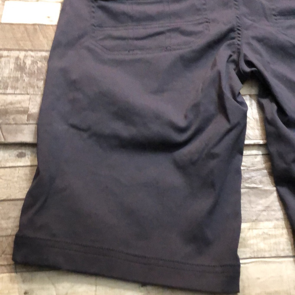 PrAna grey flat front Bermuda Hiking Walking shorts - Picture 8 of 15